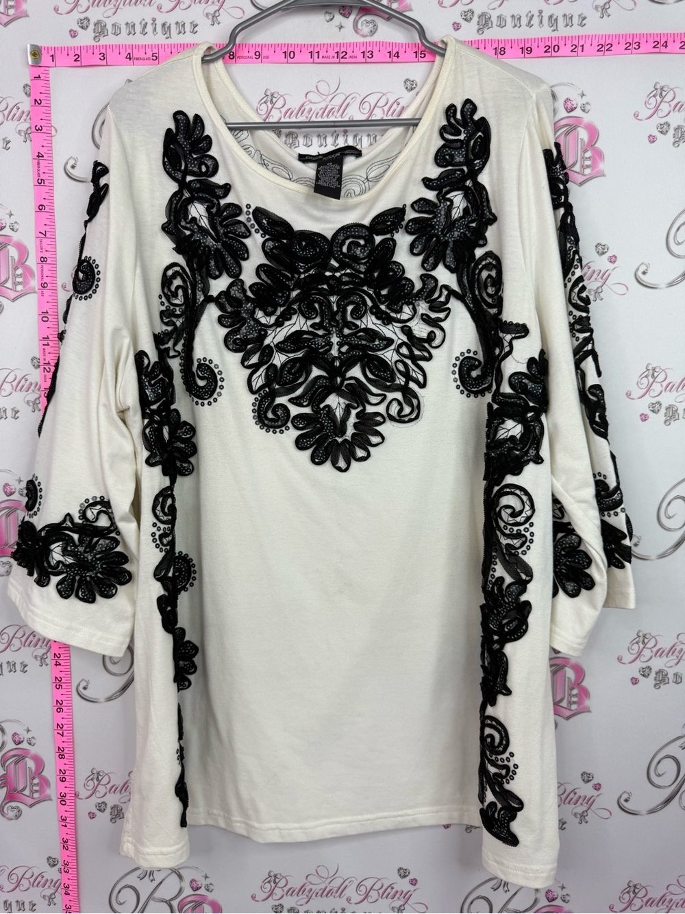 Once again blouse Cream Blouse with Black Embroidered Applique